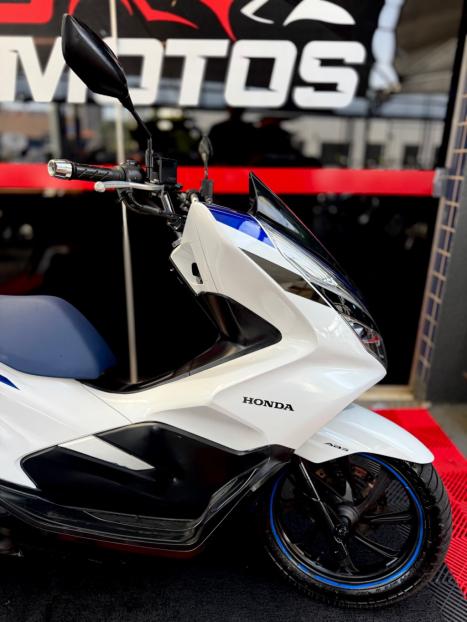HONDA PCX 150 SPORT, Foto 3