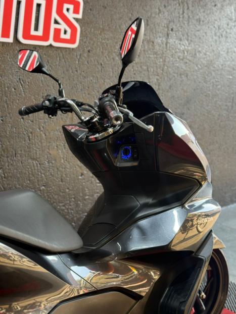 HONDA PCX 160 ABS, Foto 4 HONDA PCX 160 ABS, Foto 4