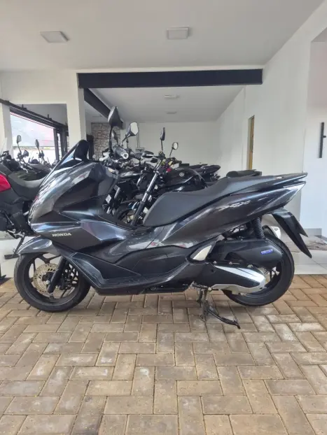 HONDA PCX 160 CBS, Foto 2
