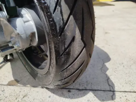 HONDA PCX 160 DLX ABS, Foto 3