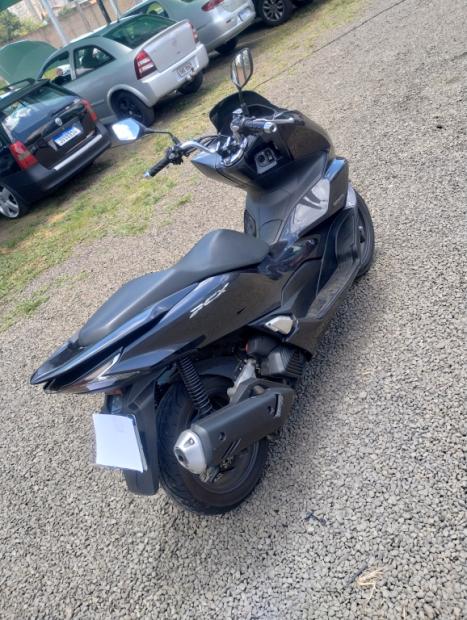 HONDA PCX 160 DLX ABS, Foto 2
