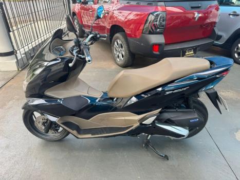 HONDA PCX 160 DLX ABS, Foto 3