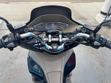 HONDA PCX 160 DLX ABS, Foto 4