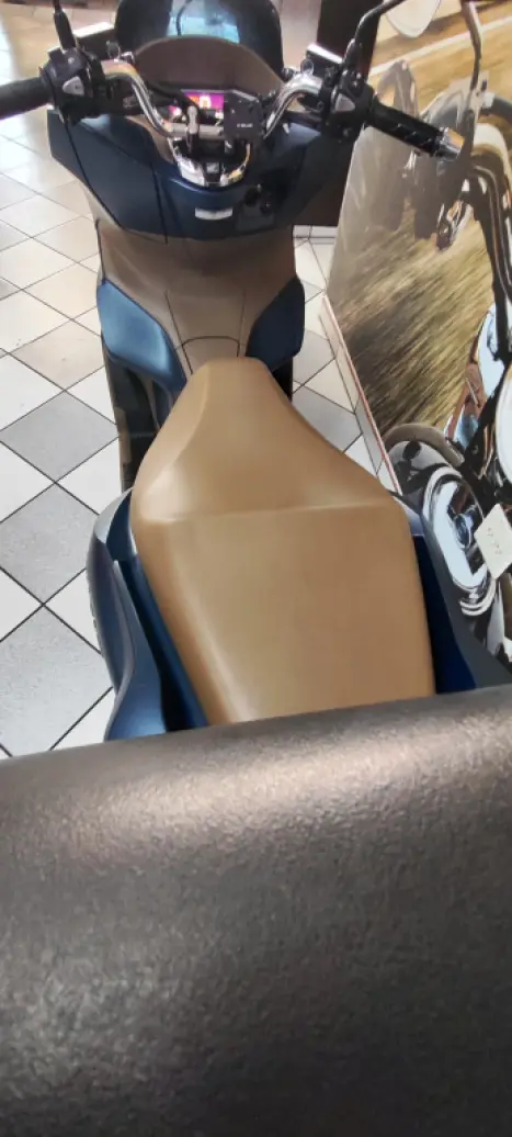 HONDA PCX 160 DLX ABS, Foto 3