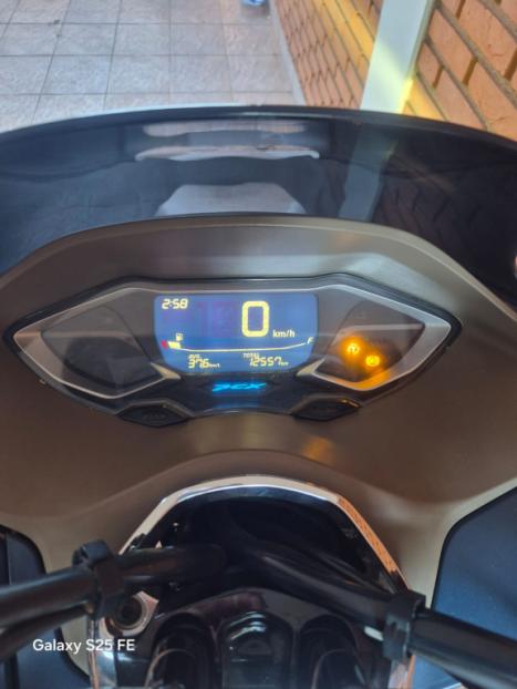 HONDA PCX 160 DLX ABS, Foto 3