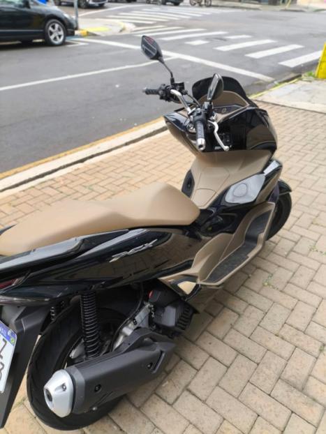 HONDA PCX 160 DLX ABS, Foto 3