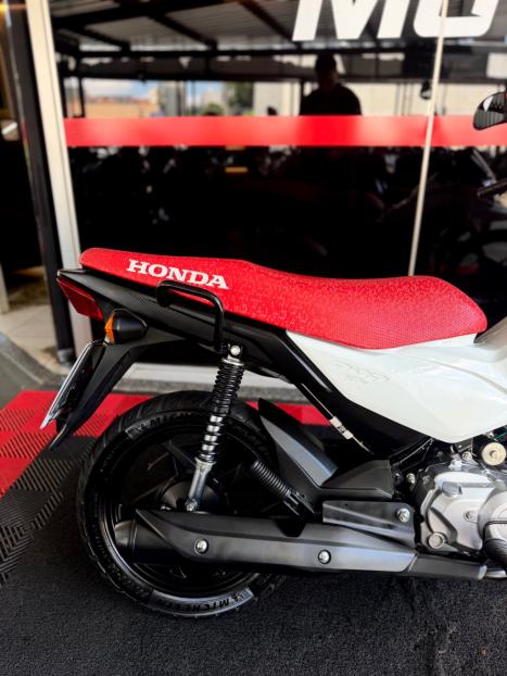 HONDA POP 110 I ES, Foto 2