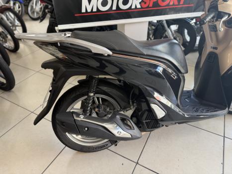 HONDA SH 150 I DLX, Foto 2