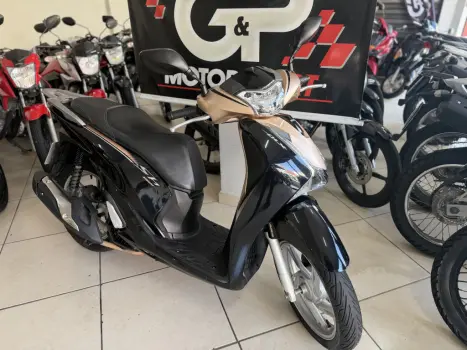 HONDA SH 150 I DLX, Foto 3