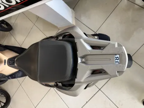 HONDA SH 150 I DLX, Foto 9