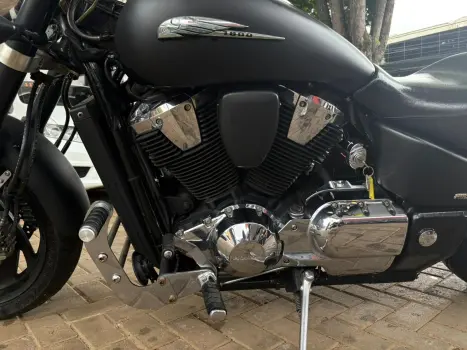 HONDA VTX 1800 CUSTOM, Foto 12