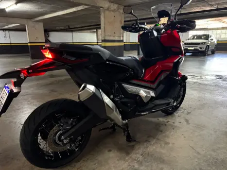 HONDA X-ADV 750 , Foto 3
