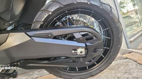 HONDA X-ADV 750 , Foto 12