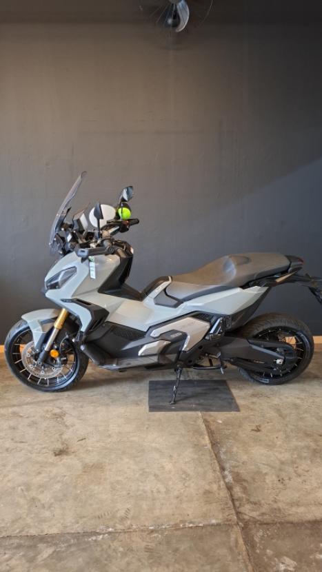 HONDA X-ADV 750 , Foto 5