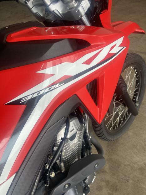 HONDA XR 300 L Tornado , Foto 6