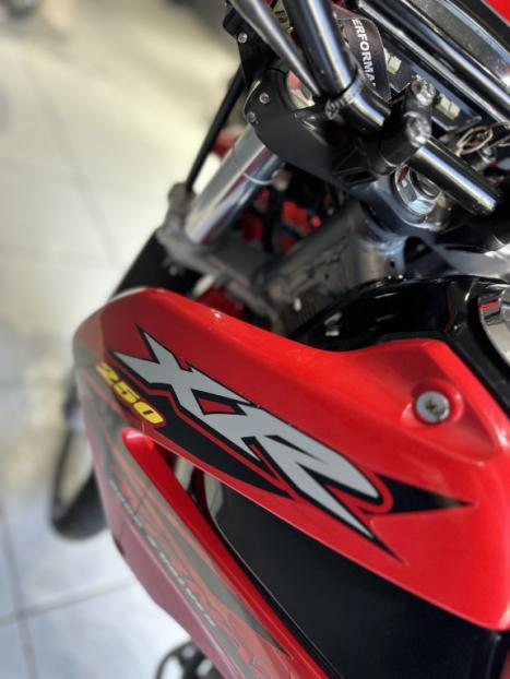 HONDA XR Tornado 250 , Foto 3