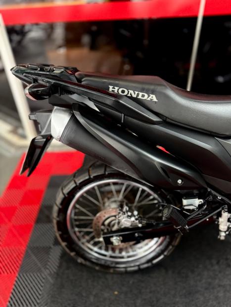 HONDA XRE 190 ABS, Foto 2