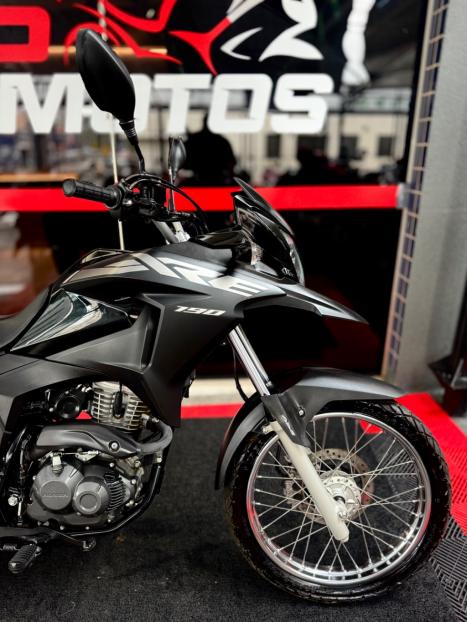 HONDA XRE 190 ABS, Foto 3