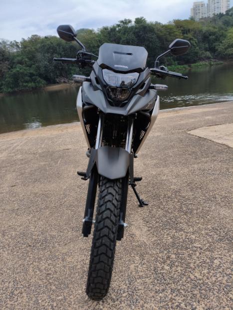HONDA XRE 190 ABS, Foto 2