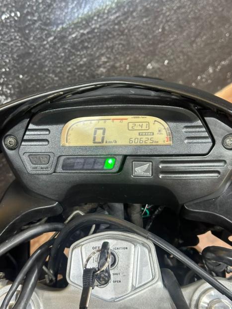 HONDA XRE 300 , Foto 7