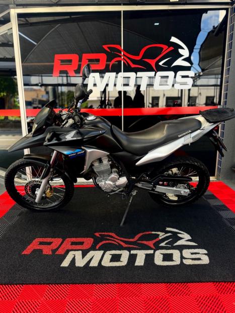 HONDA XRE 300 , Foto 4