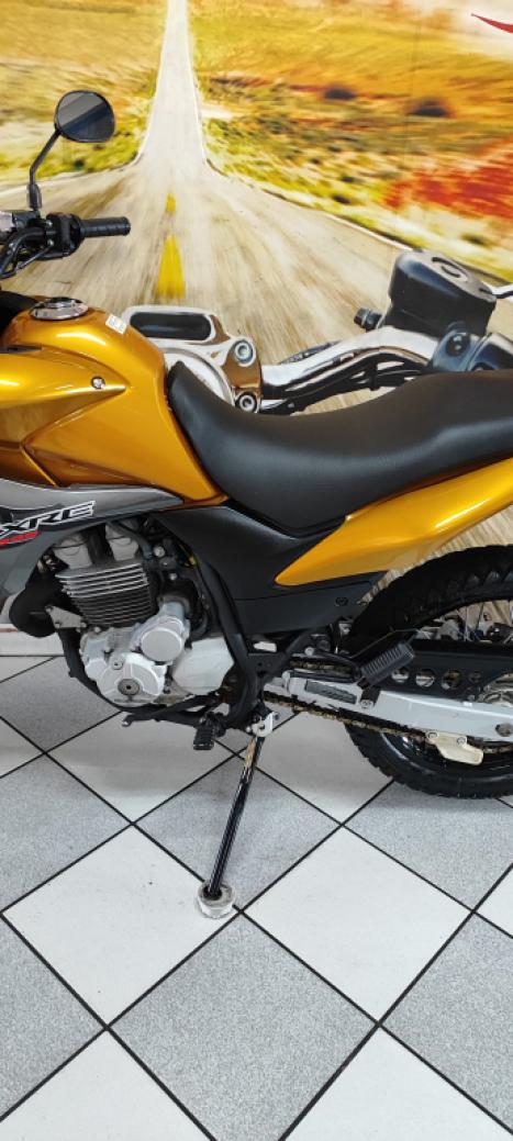 HONDA XRE 300 , Foto 4