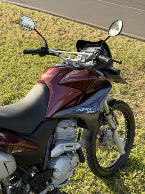 HONDA XRE 300 , Foto 10