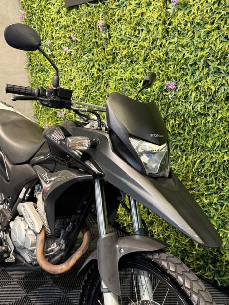 HONDA XRE 300 , Foto 8