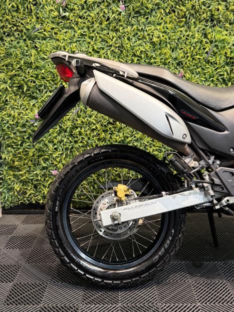 HONDA XRE 300 , Foto 3