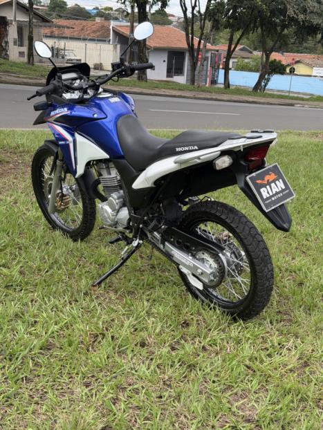 HONDA XRE 300 , Foto 4