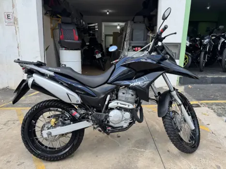 HONDA XRE 300 ABS, Foto 2 HONDA XRE 300 ABS, Foto 2