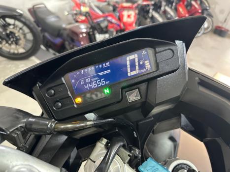 HONDA XRE 300 ABS, Foto 6