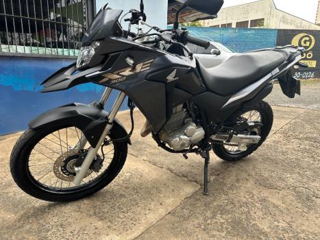 HONDA XRE 300 ABS, Foto 1