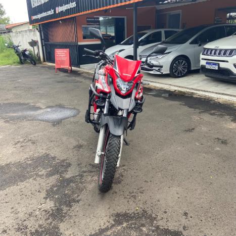 HONDA XRE 300 ABS, Foto 2