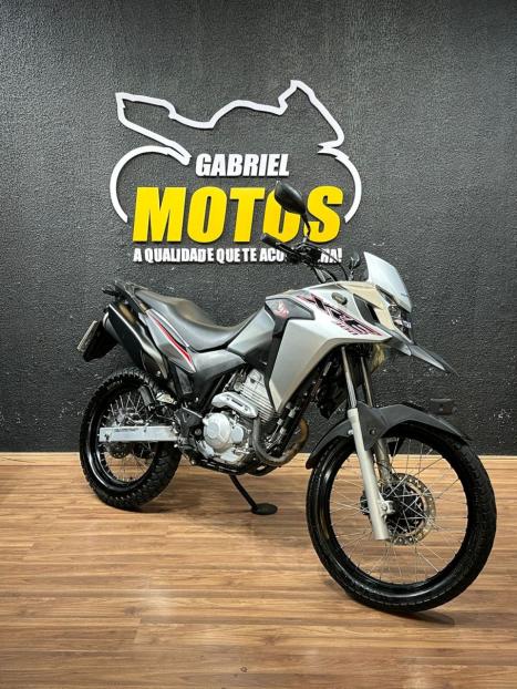HONDA XRE 300 ABS, Foto 3