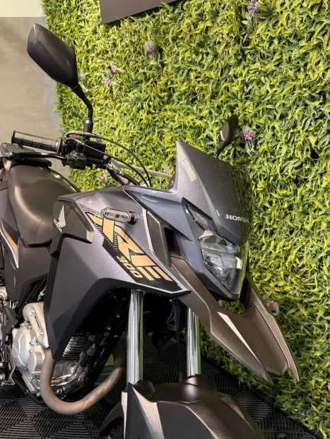 HONDA XRE 300 ABS, Foto 8