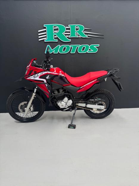 HONDA XRE 300 ABS, Foto 2