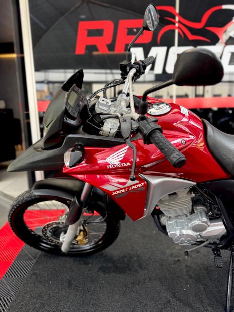 HONDA XRE 300 ABS, Foto 5