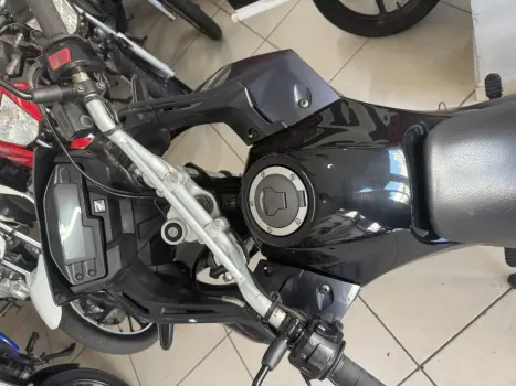 HONDA XRE 300 ABS, Foto 7