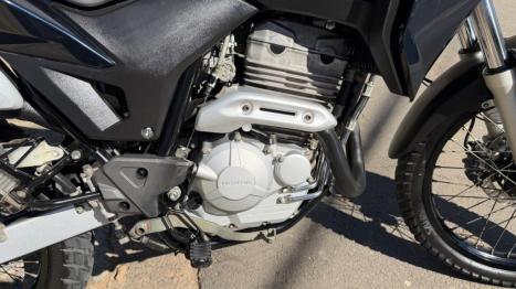 HONDA XRE 300 ABS, Foto 4