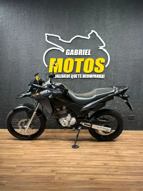 HONDA XRE 300 ABS, Foto 2