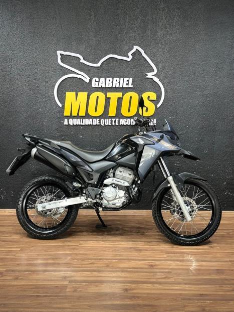 HONDA XRE 300 ABS, Foto 1