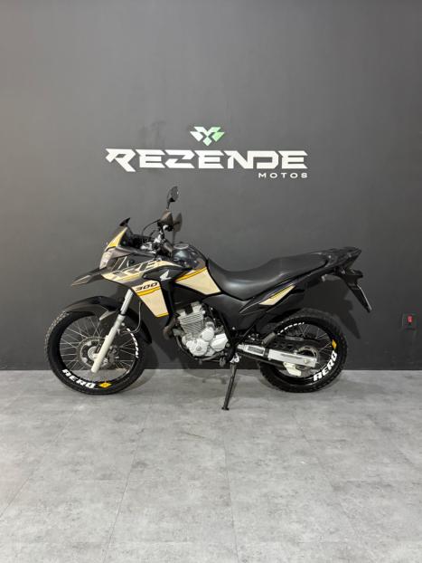 HONDA XRE 300 ADVENTURE, Foto 4