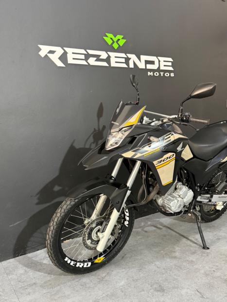 HONDA XRE 300 ADVENTURE, Foto 8