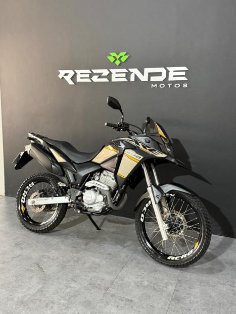 HONDA XRE 300 ADVENTURE, Foto 9