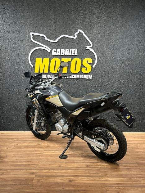 HONDA XRE 300 ADVENTURE, Foto 5