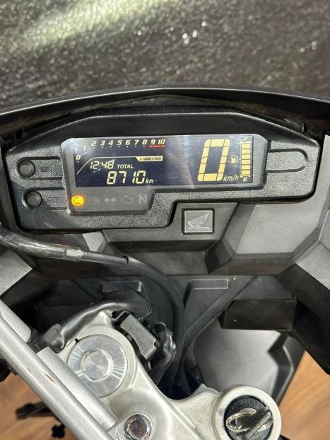 HONDA XRE 300 ADVENTURE, Foto 7