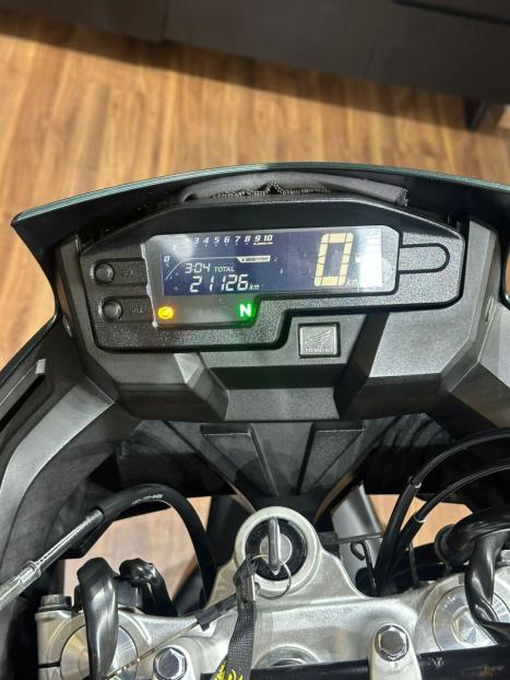 HONDA XRE 300 ADVENTURE, Foto 7