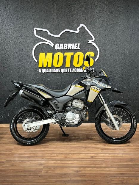HONDA XRE 300 ADVENTURE, Foto 1