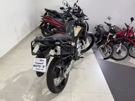 HONDA XRE 300 ADVENTURE, Foto 5